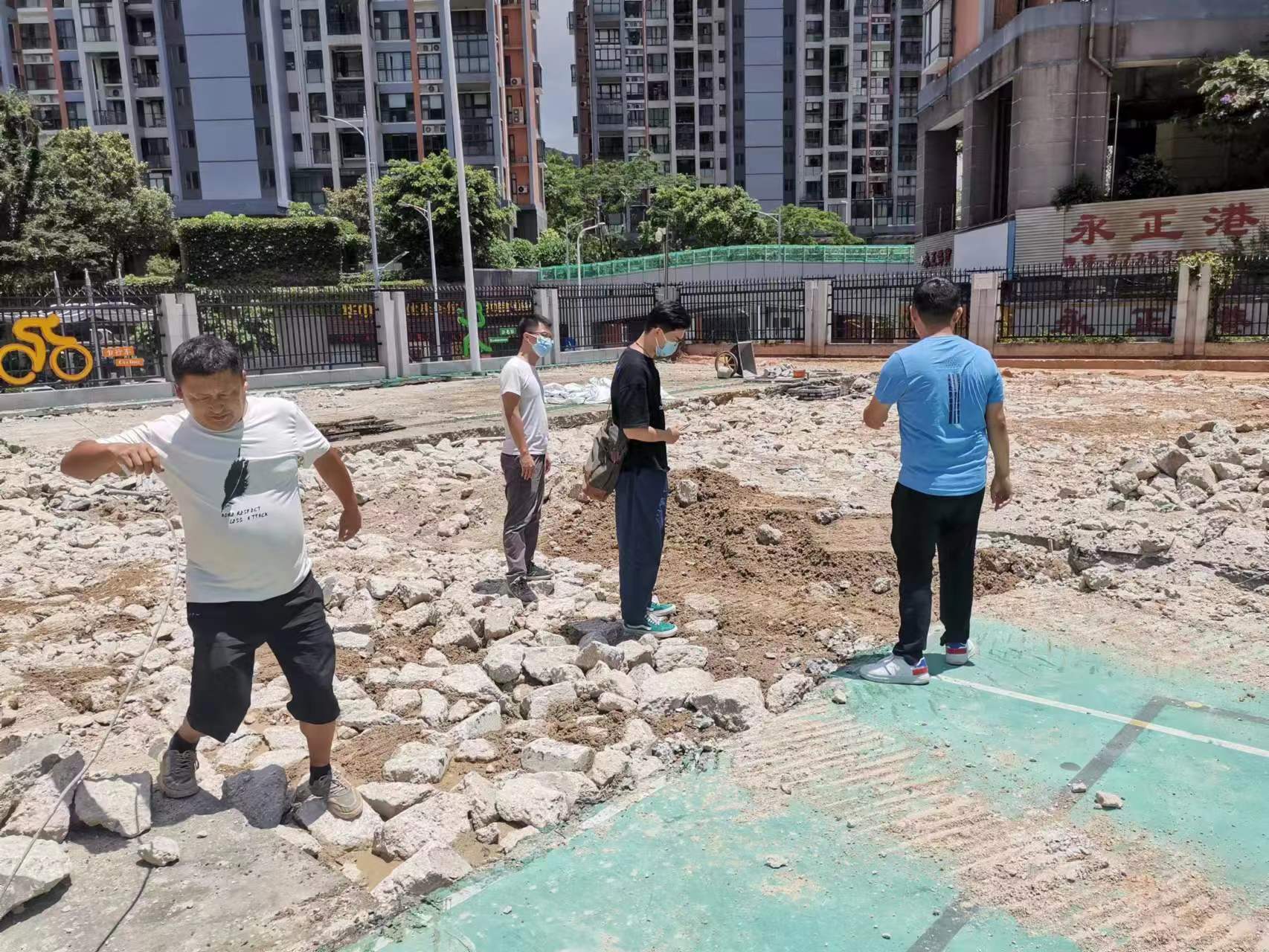 深圳市仙桐小學(xué)運(yùn)動(dòng)場施工